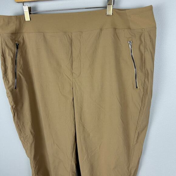 Athleta Plus Size Trekkie North Tan Joggers 18 - Picture 4 of 8